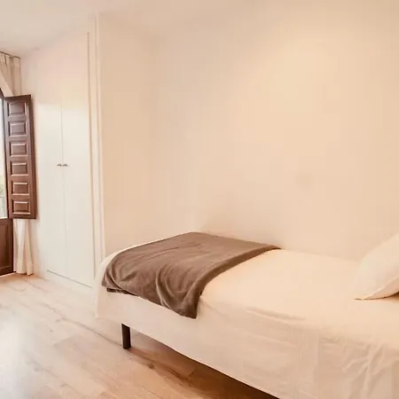 Apartamento Torre De La Vela 1 *